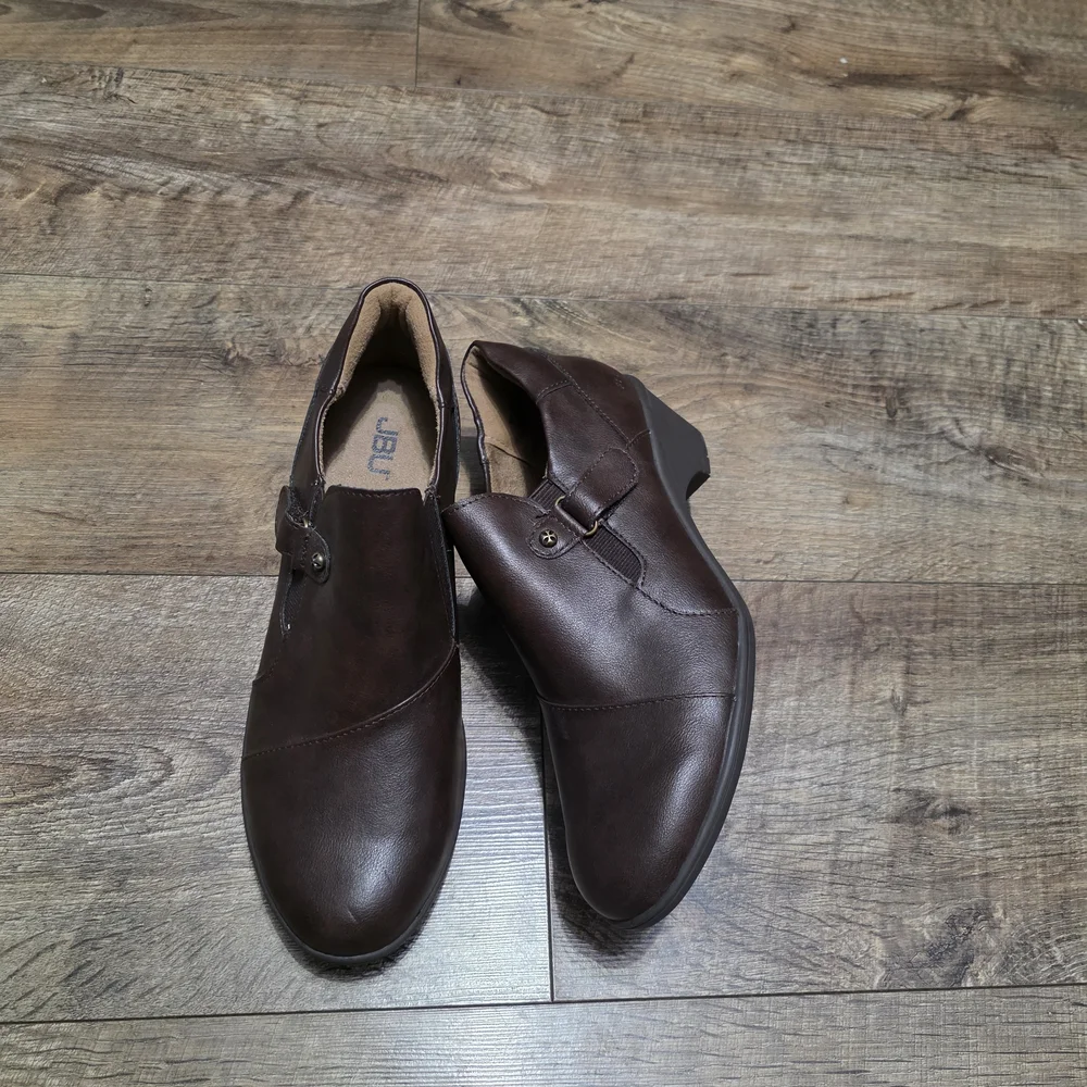 JBU Leather Wedge  Shoes Women 9